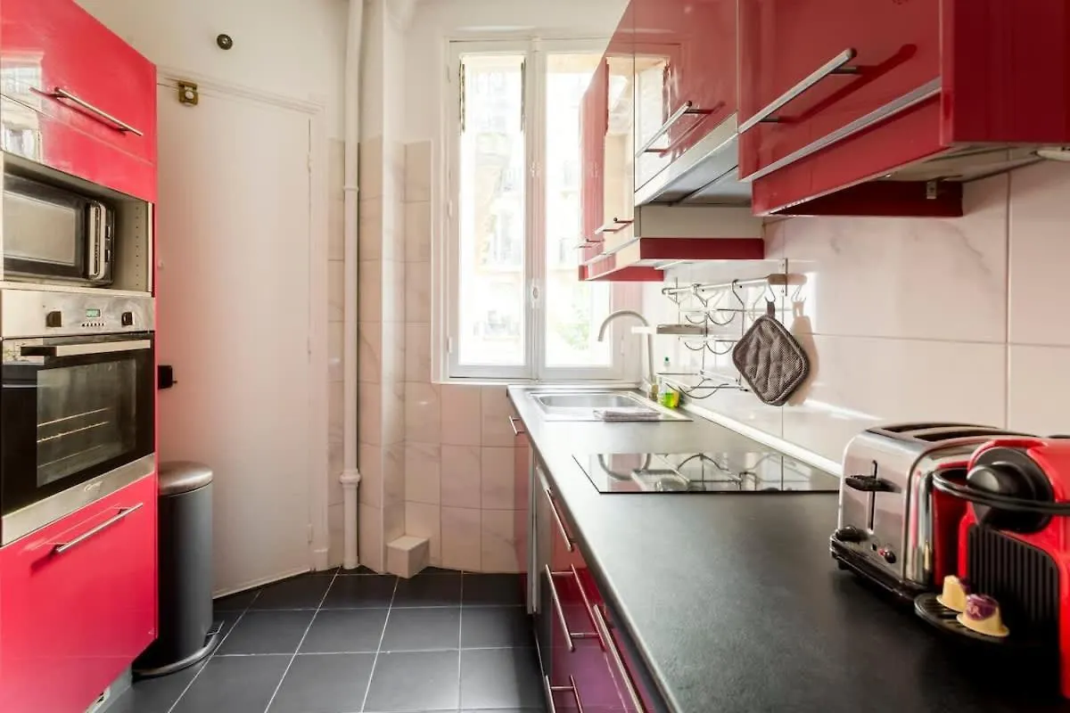 Chic Parisian Stay Trocadero & Eiffel Tower 아파트
